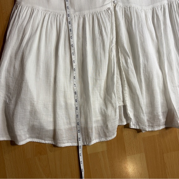 Quince Organic Textured Cotton Smocked V-Neck Midi Dress White Large - Picture 12 of 14